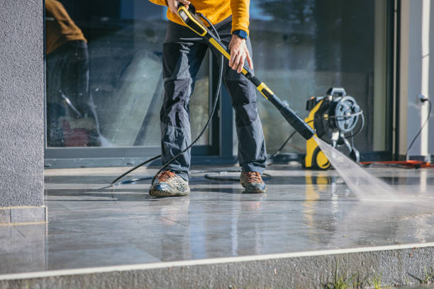 Best Deck Cleaning Services  in Harsville, RI